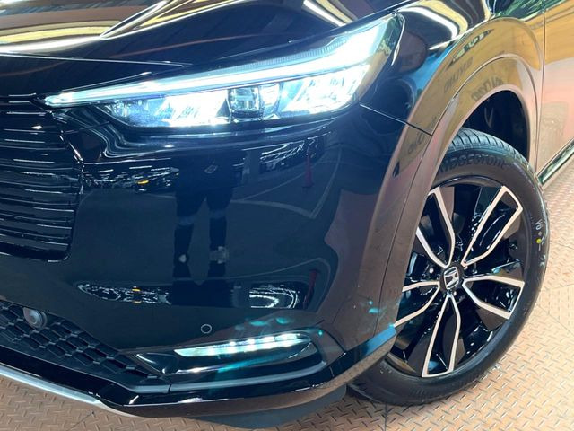 �yLED�w�b�h���C�g�z���V����ԑ��s�����ǍD�Ȏ��E���m�ۂ����S���ĉ^�]�ł��鍂�P�xLED�w�b�h���C�g�𑕔�!�_�����x�������A����d�͂��}�����Ă��܂��B