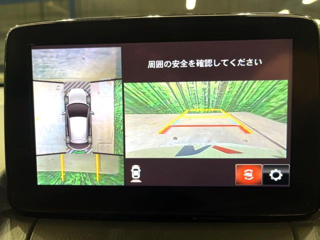 �y360&deg;�r���[���j�^�[�z��p�̃J�����ɂ��A�ォ�猩���낵���悤�Ȏ��_��360�x�N���}�̎��͂��m�F���邱�Ƃ��ł��܂������p�������m�F���₷���A�����ꏊ�ł̐؂�Ԃ��⒓�Ԃ��X���[�Y�ɍs���܂��B