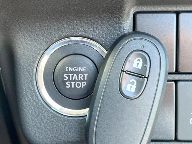 �y�L�[���X�X�^�[�g�V�X�e���z�J�o����|�P�b�g�ɓ��ꂽ�܂܂ł��h�A�̎{���E�������\�ȃX�}�[�g�L�[�𑕔��B�G���W���̃I���E�I�t�����J�M�����o���K�v����������Ƃ��Ă��֗��ł���