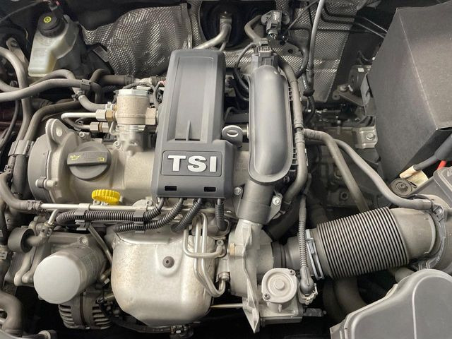 �����X�ł́A�e���[�J�[�̐�p�f�f�e�X�^�[�𓱓��B���Ǝ��i�����e�N�j�J���X�^�b�t���풓���Ă���܂��̂ŁA������̍ۂɂ����S���Ă����p���������܂��B