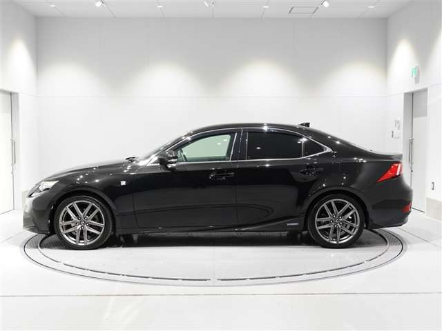 IS300h Fスポーツ