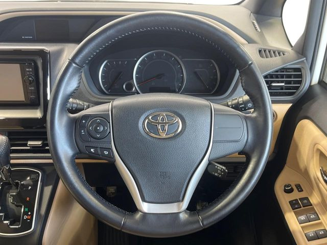 �y�X�e�A�����O�X�C�b�`�z�^�]���A�O������ڐ������炷���ƂȂ��A�I�[�f�B�I���̑��삪�\�ȕ֗��@�\!���S&���K�ȃh���C�u�����o���Ă���܂���