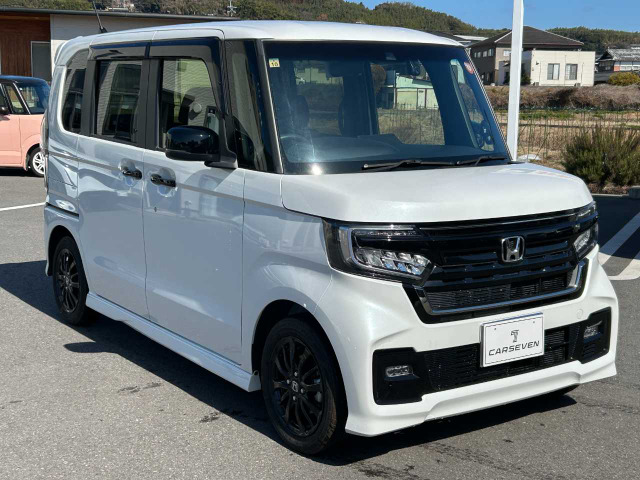 N-BOXカスタムL スタイルプラス ブラック