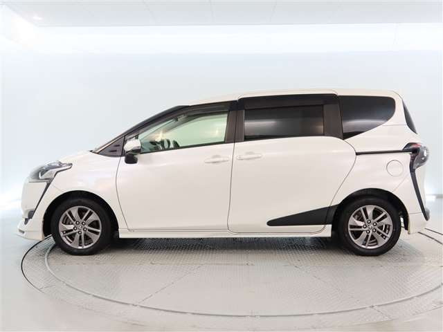 シエンタ1.5 G クエロ