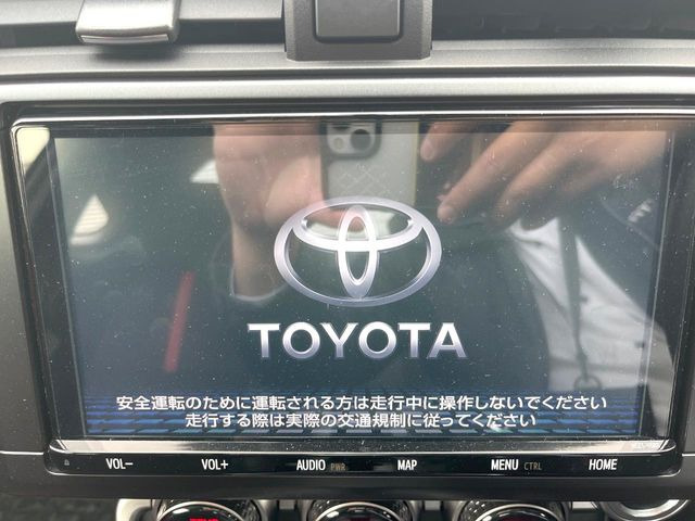 �y�����i�r�z�l�C�̏����i�r�𑕔��B�I�[�f�B�I�@�\���[�����Ă���ABluetooth�ڑ�����΂������̃X�}�z��MP3�v���C���[�̉��y���Đ��\!�����̉^�]������Ɋy�����Ȃ�܂�!!