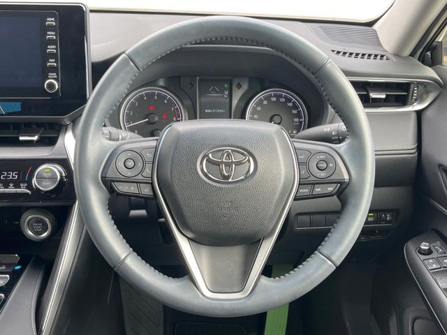 �y�����v�����X�e�A�����O�z�㎿�Ȋv���g�p���邱�ƂŁA��ɂ����������݂ƂĂ��^�]���₷���n���h���ł���