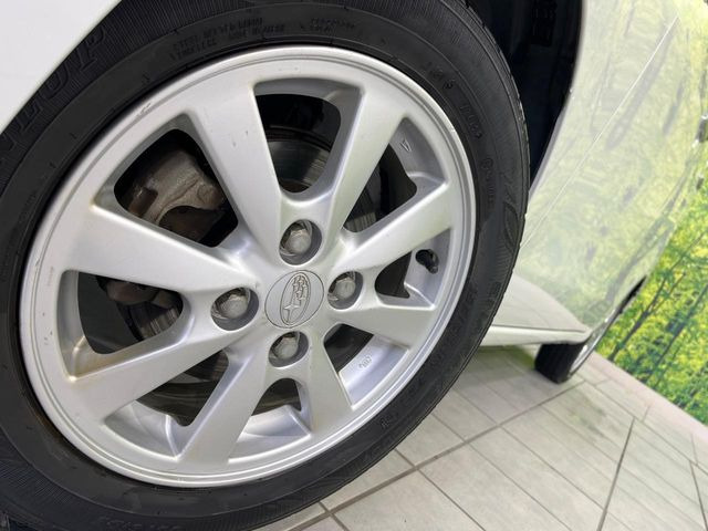 �y�����C���`�A���~�z�C�[���z�O�ςɃ}�b�`���������A���~�z�C�[���𑕒����Ă���܂��B�e��ЊO�A���~�z�C�[����A�X�^�b�h���X�^�C�����戵�����Ă���܂��B���񂲑��k����������