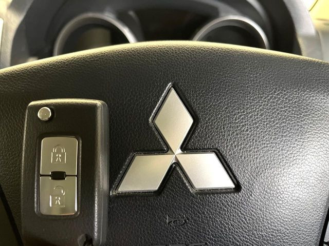 �y�L�[���X�z�������ꂽ�ꏊ����ł��{�^����Ńh�A�̊J���E�{�����ł���̂łƂ��Ă��֗�!�h�A�̌�������ɏ������邱�Ƃ�����܂����