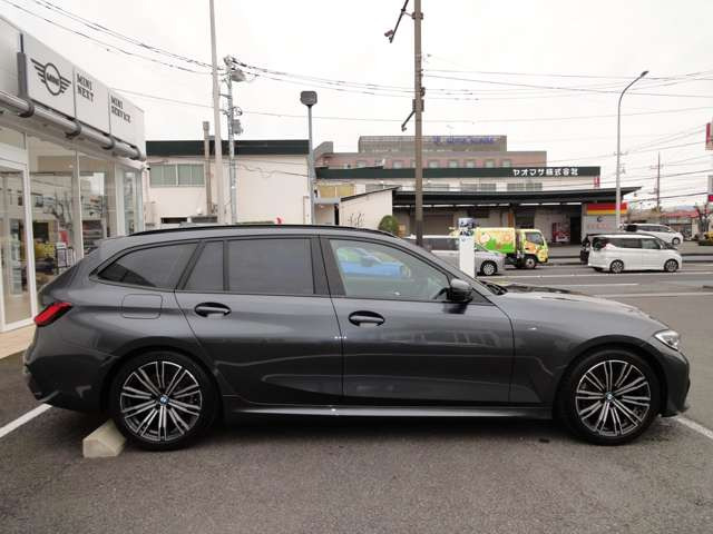 3シリーズツーリング318i Mスポーツ