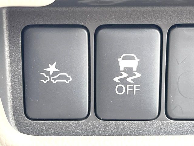 �y�O�He-Assist�z���s���ɑO���̎ԗ�����F�����A�Փ˂������Ȏ��͌x��ƃu���[�L�ŏՓˉ���Ɣ�Q�y�����A�V�X�g�B�����S�Ƀh���C�u�����y���݂��������܂��B