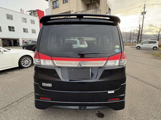 デリカD:21.2 X 4WD