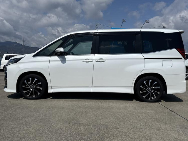 ノア1.8 ハイブリッド S-Z