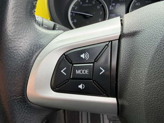 �X�e�A�����O�X�C�b�`�@�\�t��!�O�������Ȃ��瑀�삪�ł��܂�!