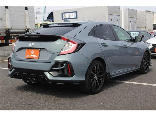 ���Ǝҗl�ւ̔̔��͂��f�肳���Ă��������܂��B �Ԍ������ԗ��̏ꍇ�́A�Ԍ����擾�������x�������z�ŕ\�����Ă���܂��B