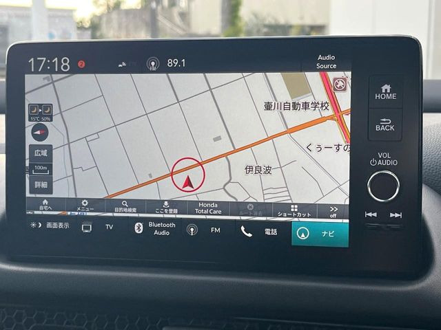 �y�����i�r�z�l�C�̏����i�r�𑕔����Ă���܂��B�i�r�̎g���₷���͂������A�I�[�f�B�I�@�\���[��!�L�����v�◷�s�͂������A�ʋ΂┃�����ȂǕ��i�̃h���C�u���y�����Ȃ�͂���