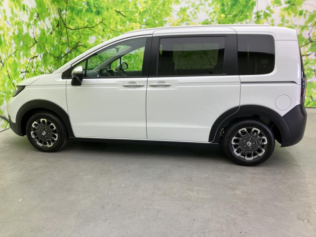 フリード1.5 クロスター