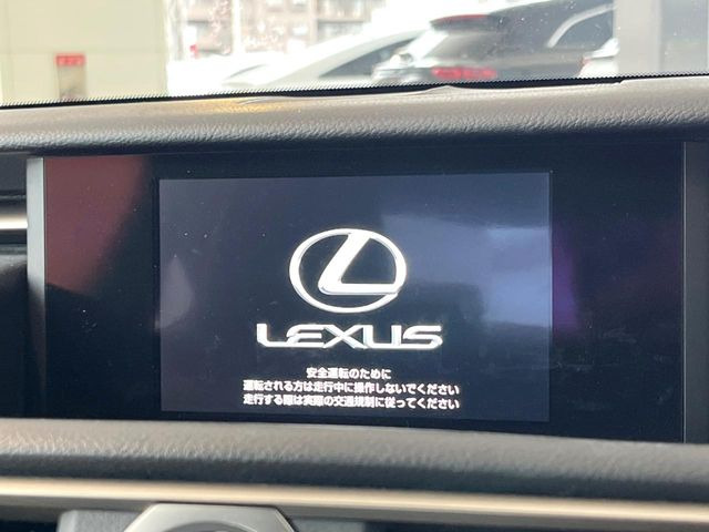 �y�v���~�A���T�E���h�V�X�e���t�������i�r�z�[���̃i�r�@�\�͂������A���x�ȃ`���[�j���O�\�͂����ڂ���Ă���A�������ȉ��y�����y���݂��������܂���