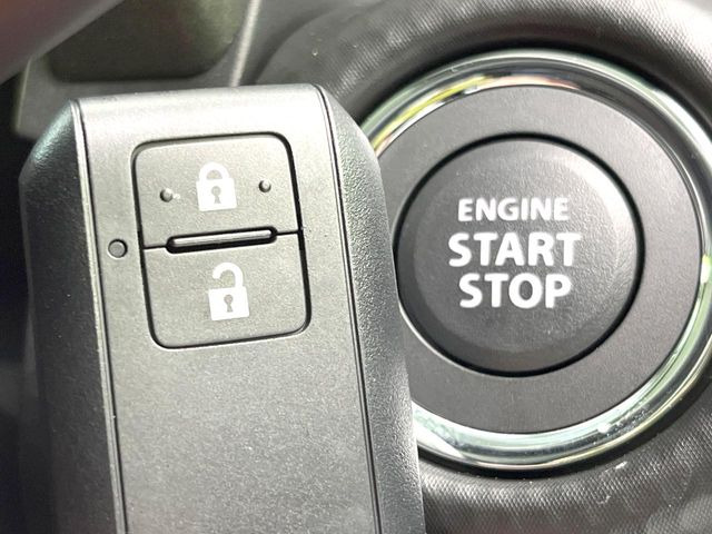 �y�L�[���X�X�^�[�g�V�X�e���z�J�o����|�P�b�g�ɓ��ꂽ�܂܂ł��h�A�̎{���E�������\�ȃX�}�[�g�L�[�𑕔��B�G���W���̃I���E�I�t�����J�M�����o���K�v����������Ƃ��Ă��֗��ł���