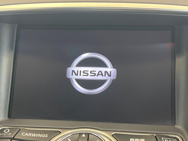 �y�����i�r�z�l�C�̏����i�r�𑕔����Ă���܂��B�i�r�̎g���₷���͂������A�I�[�f�B�I�@�\���[��!�L�����v�◷�s�͂������A�ʋ΂┃�����ȂǕ��i�̃h���C�u���y�����Ȃ�͂���