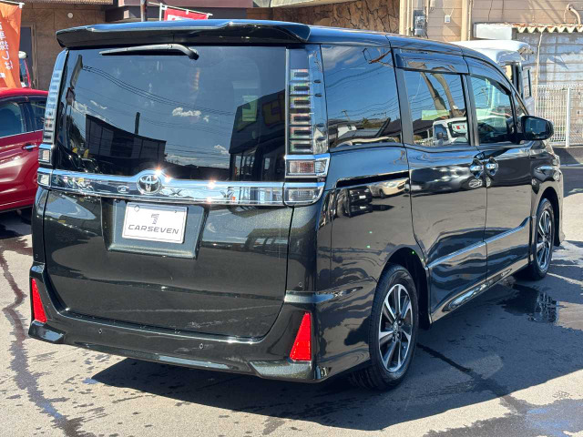 ヴォクシー2.0 ZS 煌II