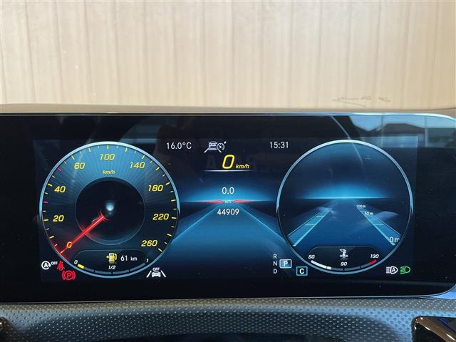 CLAクラスCLA200d AMGライン