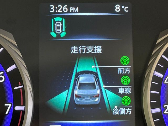 �y�G�}�[�W�F���V�[�u���[�L�z���s���ɑO���̎ԗ�����F�����A�Փ˂������Ȏ��͌x��ƃu���[�L�ŏՓˉ���Ɣ�Q�y�����A�V�X�g�B�����S�Ƀh���C�u�����y���݂��������܂��B