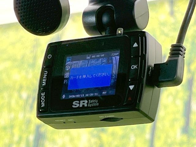 �y�h���C�u���R�[�_�[�z�h���C�u���R�[�_�[����!���s���͂������A������^�]�⎖�̂ɑ��������ہA�f���ŋL�^���A����̃��X�N�ɔ����܂��B���L�^�pSD�J�[�h�͂��q�l�����g�ł��������������K�v������܂��B