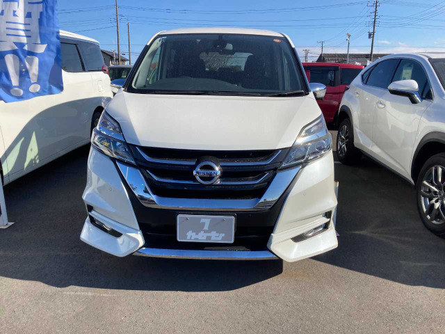 セレナ2.0 ハイウェイスター Vセレクション