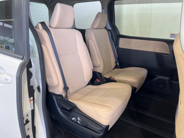 �L�X�Ƃ���2��ڃV�[�g�͋��Z���������A���S�n�����K!�F�B��Ƒ��Ƃ̂��o�����ɂ҂�����ł��B�x�r�[�V�[�g��`���C���h�V�[�g�g�p�������K�ɂ��߂�������������\���ȋ�Ԃ��m�ۂ��Ă��܂��B