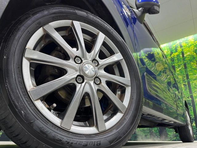 �y15�C���`�A���~�z�C�[���z�O�ςɃ}�b�`�����A���~�z�C�[���𑕒����Ă���܂��B�e��A���~�z�C�[����A�X�^�b�h���X�^�C�����戵�����Ă���܂��B���񂲑��k����������