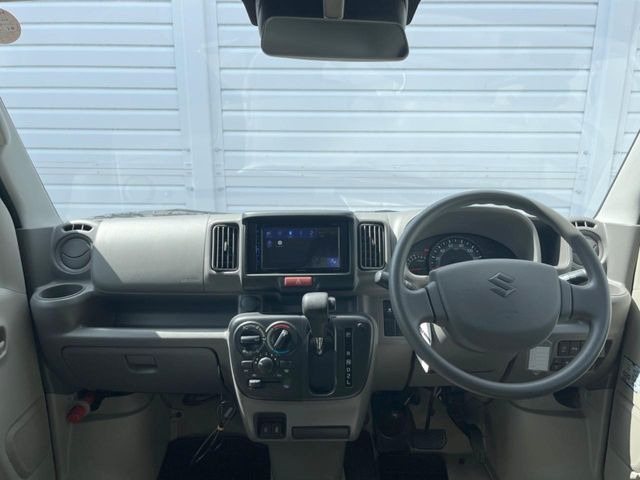 �O���[�v���݌ɐ���30,000��!!�S���̌n��X���烁�[�J�[�E�Ԏ��킸���Љ�o����̂ŁA���Ȃ��Ƀs�b�^���̂��Ԃ�������͂��ł���܂��͂��₢���킹��������