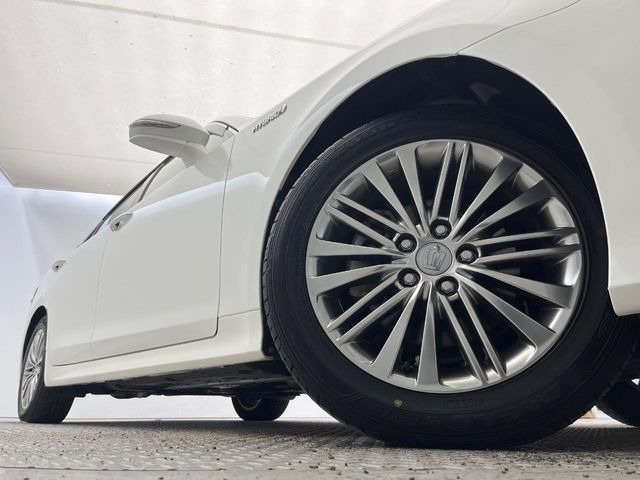 �y�����I�v�V����17�C���`�A���~�z�C�[���z�����I�v�V�����z�C�[���𑕒��B���s���\�̌���ɉ����A�O�ς����X�^�C���b�V���ɂȂ��Ă��܂��B