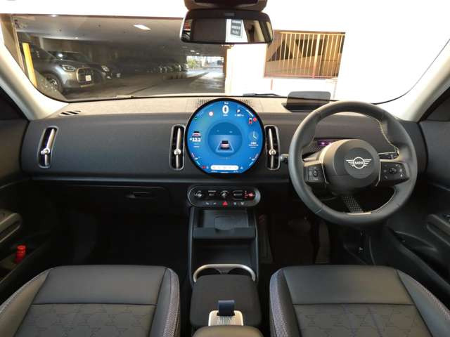 ミニカントリーマンC DCT