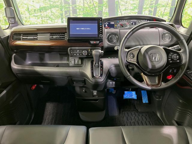 N-BOXカスタムL ターボ