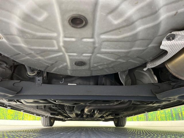 下回りがきれいなうちに、防錆加工の施工がオススメ。降雪地域はもちろん、沿岸部にお住いの方や、趣味でマリン・ウィンタースポーツをされる方にご好評いただいております。