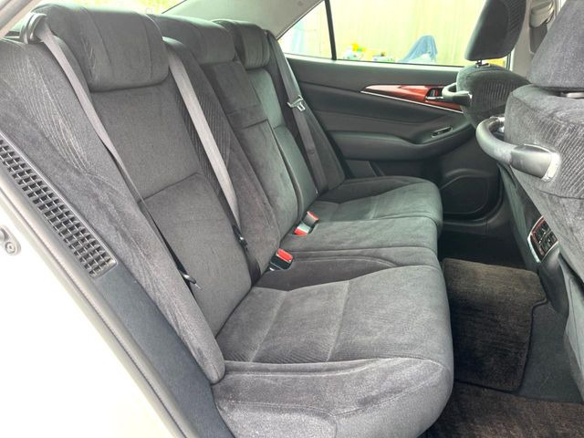 �㕔���Ȃ��C�ɂȂ�悤�ȃL�Y�E�����ւ��蓙�A�傫�ȃ_���[�W�͂Ȃ��A�ǍD�ȏ�Ԃł��B