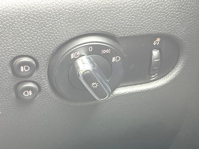 ���I�[�g���C�g:���X�g���X�̏��Ȃ��h���C�r���O�����y���݂��������܂��B����ƂȂ��Ƃł͑傫������Ă���|�C���g�̈�ł�!