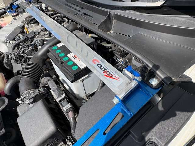 カローラスポーツ1.2 GZ