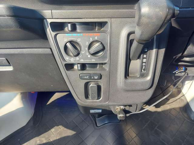 ���Œ�120��܂ł̒������[���␘�u�^���[���ȂǊe��I�[�g���[����舵���Ă��܂������q�l�̃��C�t�v�����ɂ��������x�������ł��܂����ڂ����̓X�^�b�t�܂ł��q�˂���������