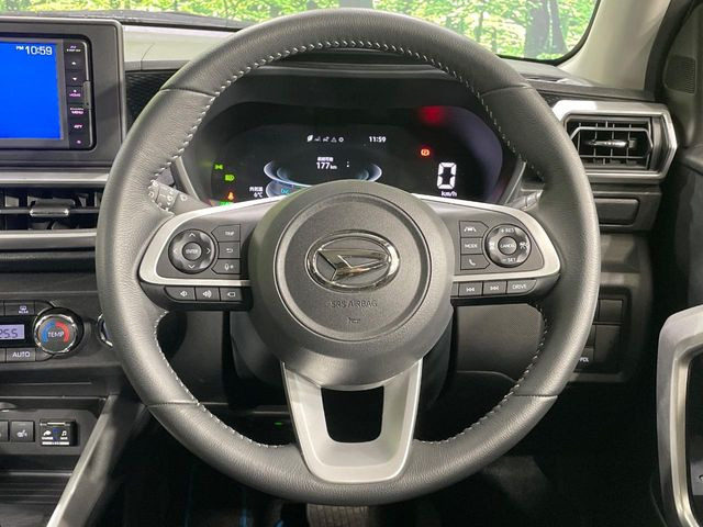 �y�����v�����X�e�A�����O�z�㎿�Ȋv���g�p���邱�ƂŁA��ɂ����������݂ƂĂ��^�]���₷���n���h���ł���