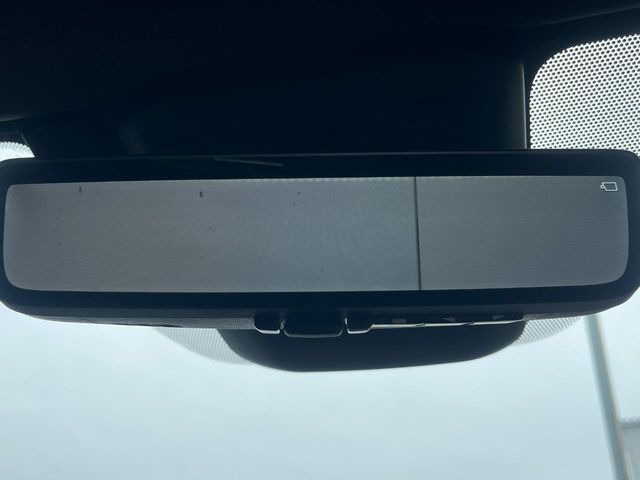 �y�f�W�^���C���i�[�~���[�z��Ȃ̑傫�ȉו��⓯��҂Ō�����m�F���Â炢���ł����S!�J�������B�e�����ԗ�����̉f�������[���~���[���ɕ\���B�N���A�Ȏ��E�ŏ󋵂̊m�F���\�ł�!