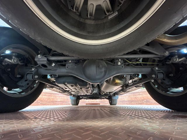 ����肪���ꂢ�Ȃ����ɁA�h�K���H�̎{�H���I�X�X���B�~��n��͂������A���ݕ��ɂ��Z���̕���A��Ń}�����E�E�B���^�[�X�|�[�c���������ɂ��D�]���������Ă���܂��B