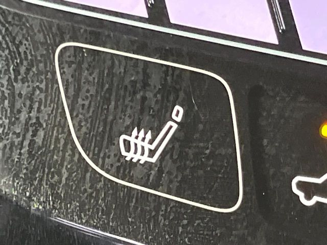 �y�V�[�g�q�[�^�[�z�������ɏd�󂷂�V�[�g�q�[�^�[!�G�A�R����葁�����܂��Ă����̂Ŋ�����̐l�����S�ł��ˁ�G�A�R���̉����͊������邩����A�Ƃ������ɂ����������߂ł��B