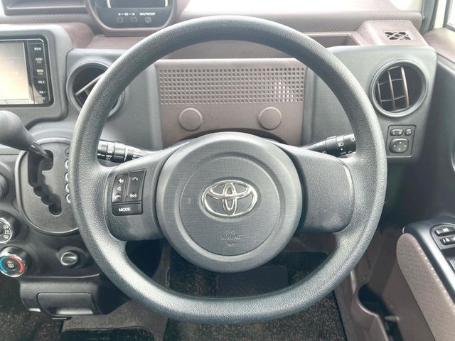 �y�X�e�A�����O�X�C�b�`�z�^�]���A�O������ڐ������炷���ƂȂ��A�I�[�f�B�I���̑��삪�\�ȕ֗��@�\!���S&���K�ȃh���C�u�����o���Ă���܂���