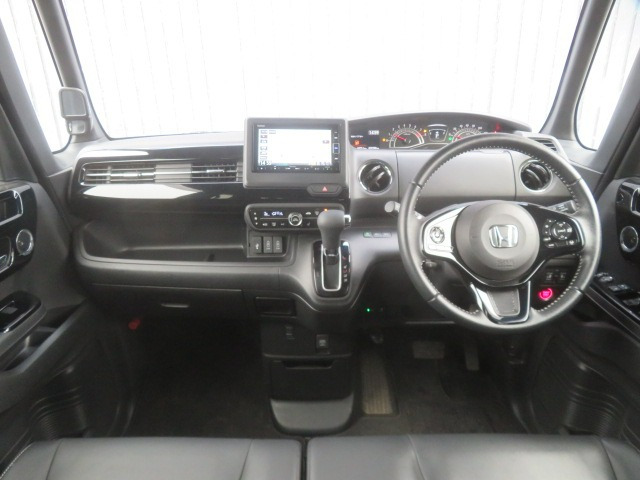 N-BOXカスタムL ターボ 4WD