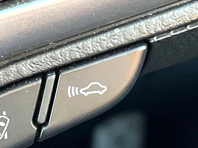 �y���[�_�[�N���[�Y�R���g���[���z�������H�ł̒��������s���y��!!�����ő��x��ۂN���[�Y�R���g���[�����A�Փˌy���V�X�e���ƘA�g���A�O���̎ԗ������m���ĎԊԂ�ۂ悤�ɑ��x���߂��Ă���܂�!!