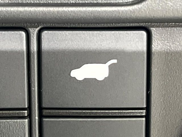 �y�p���[�o�b�N�h�A�z�X�}�[�g�L�[��^�]�Ȃ̃{�^�������������Ń��A�Q�[�g�������ŊJ���܂�!�ו��������Ă��鎞��A�����ʒu�ɂ���o�b�N�h�A��߂�ۂɕ֗��ȋ@�\�ł���