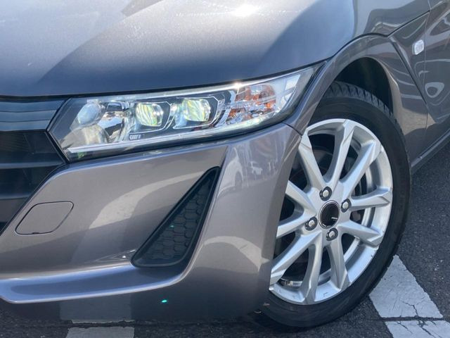 �yLED�w�b�h���C�g�z���V����ԑ��s�����ǍD�Ȏ��E���m�ۂ����S���ĉ^�]�ł��鍂�P�xLED�w�b�h���C�g�𑕔�!�_�����x�������A����d�͂��}�����Ă��܂��B