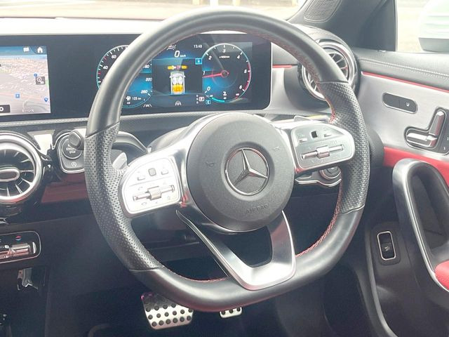 ���n���h�����̃X�������Ȃ��A���ꂢ�ȏ�Ԃ��ێ����Ă���܂��B�e�X�C�b�`���̓�����m�F�ς݂ł��B