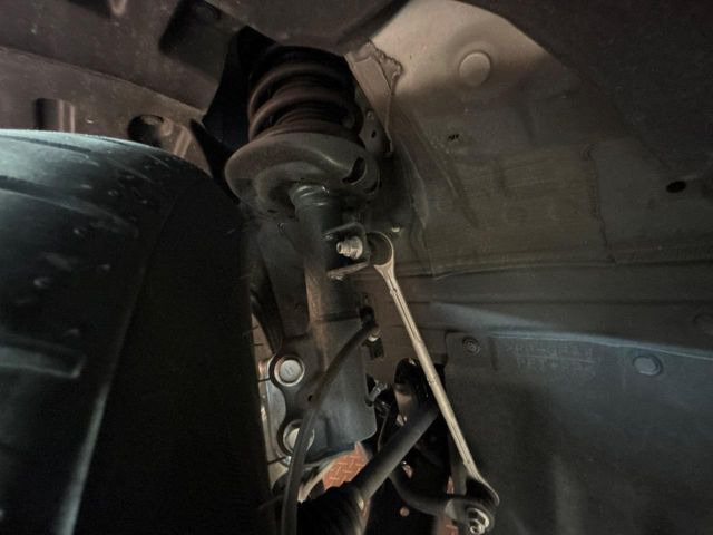 ���Ԃ����S���Ă���肢�������ׂɂ́A�����̒���_�����������܂���B�T�[�r�X�T�|�[�g(�L���ۏ�)�ł͖����_�������񋟂��Ă���A���S�̃J�[���C�t�����߂�������������T�|�[�g�̐��������Ă��܂��B